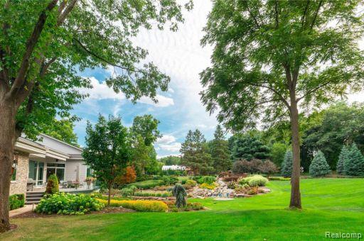 main property photo 85