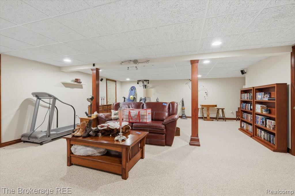 main property photo 54