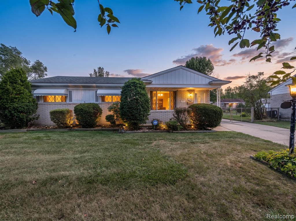 main property photo 1