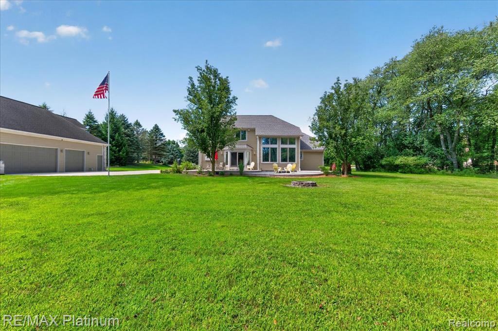 main property photo 35
