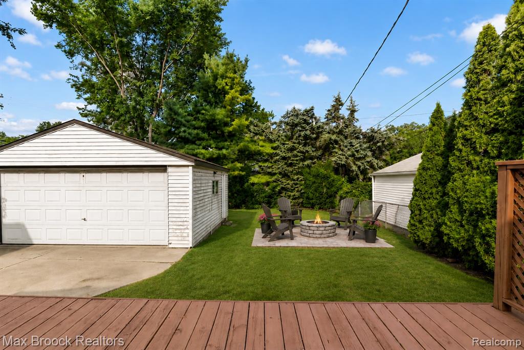 main property photo 33