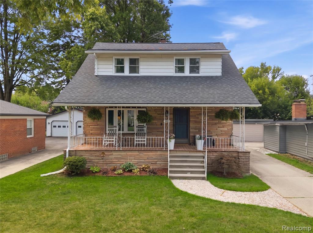 main property photo 2