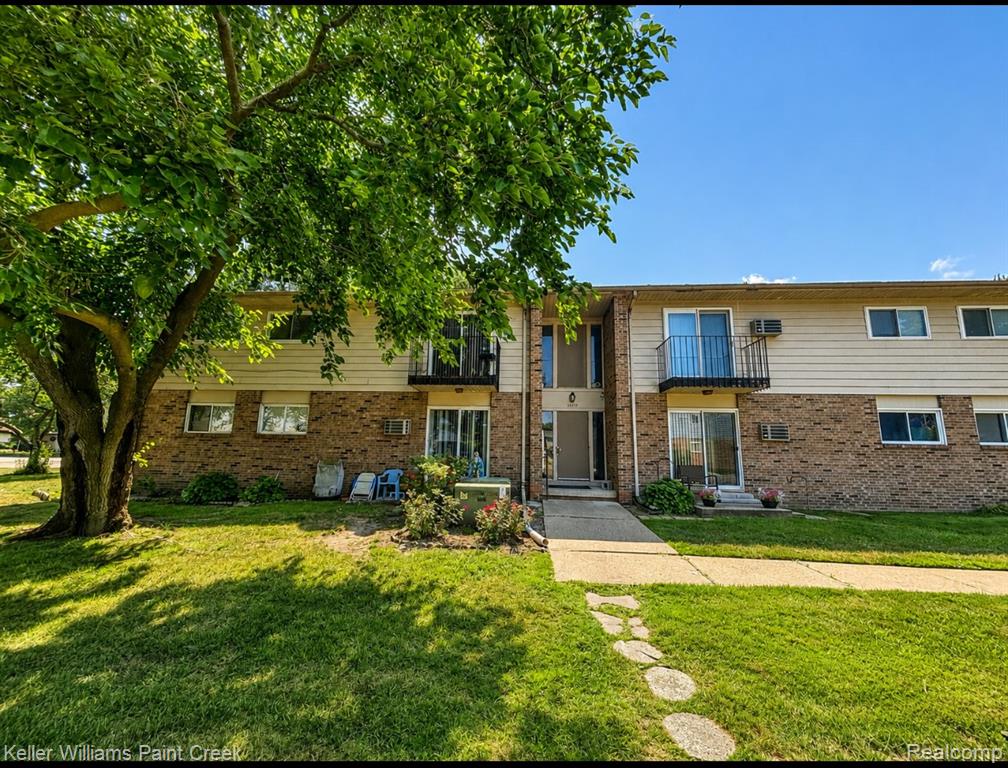 main property photo 0
