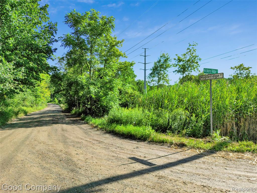 main property photo 13