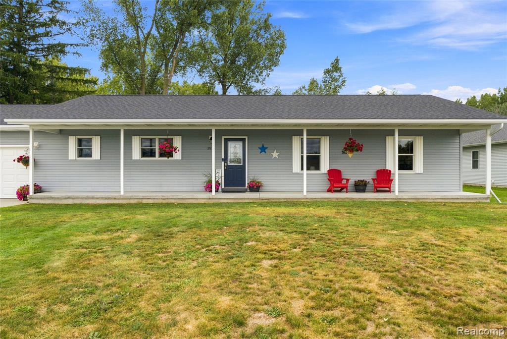 main property photo 11