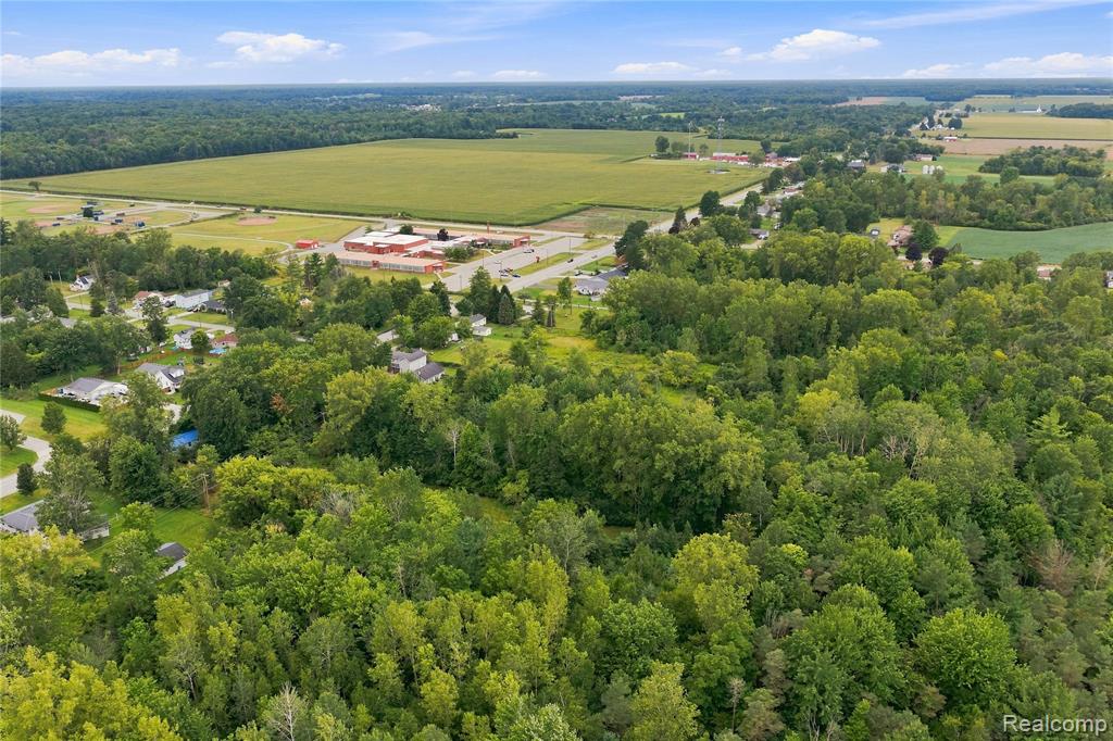 main property photo 53