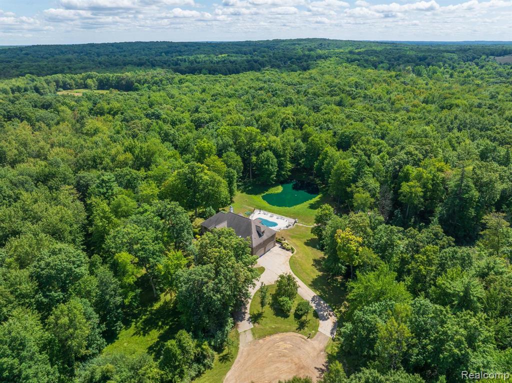 main property photo 54