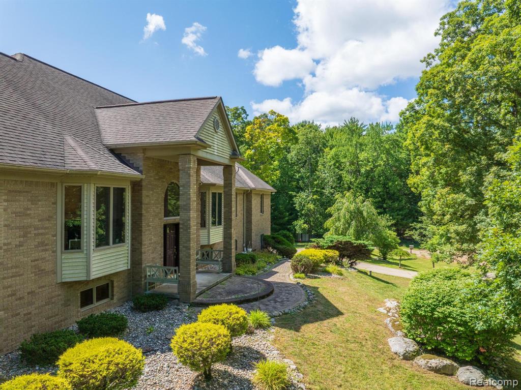 main property photo 66
