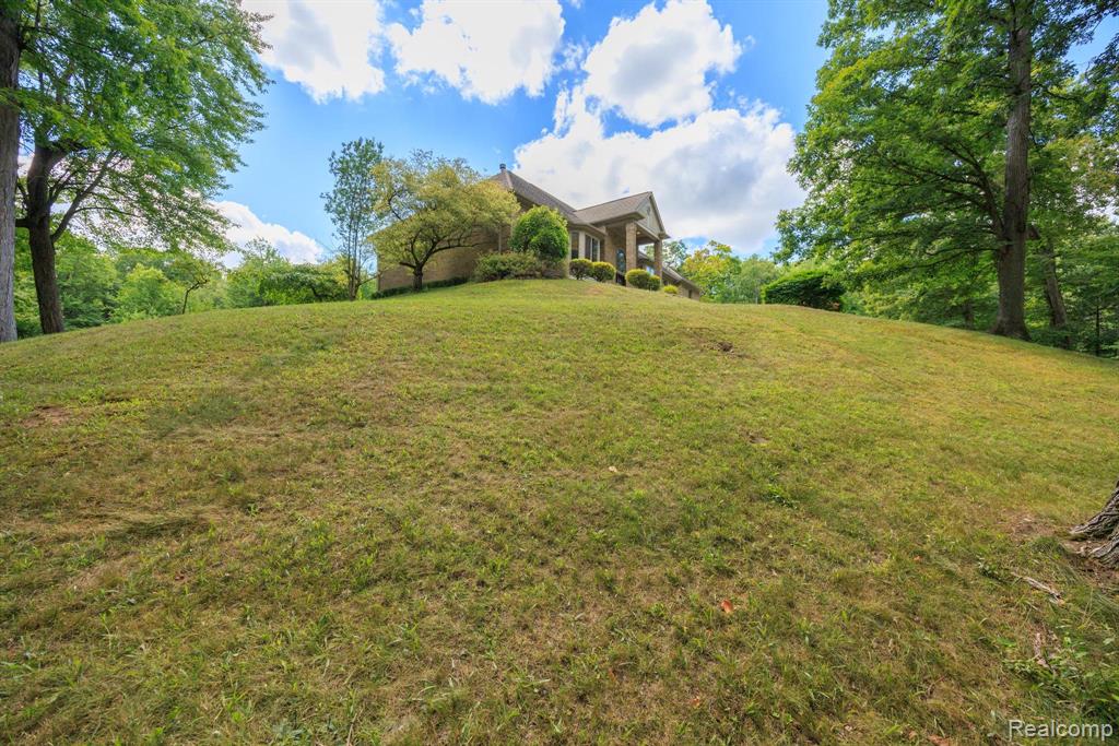 main property photo 80