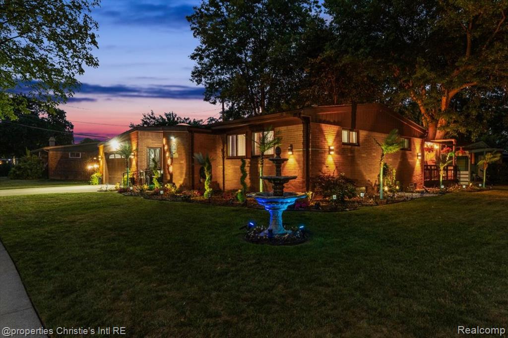 main property photo 37