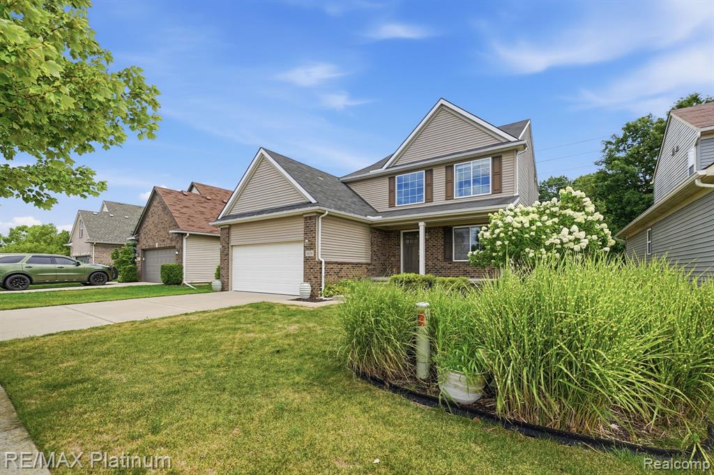 main property photo 44