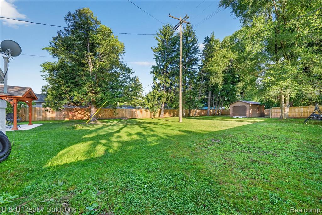 main property photo 52