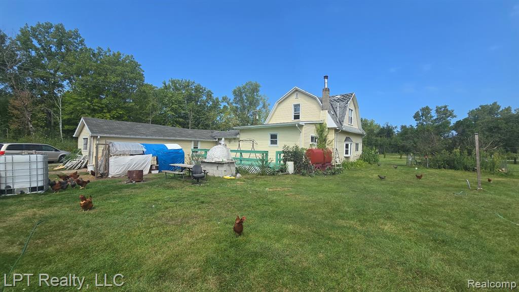 main property photo 9