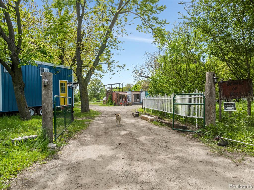 main property photo 1
