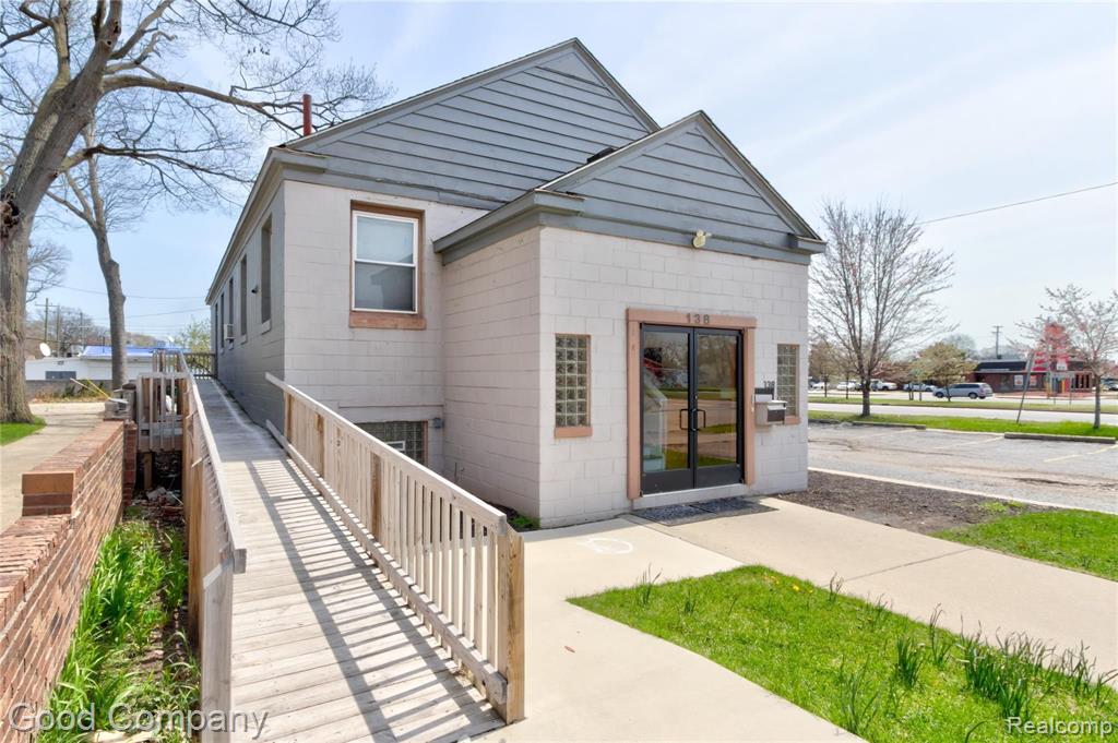 main property photo 26