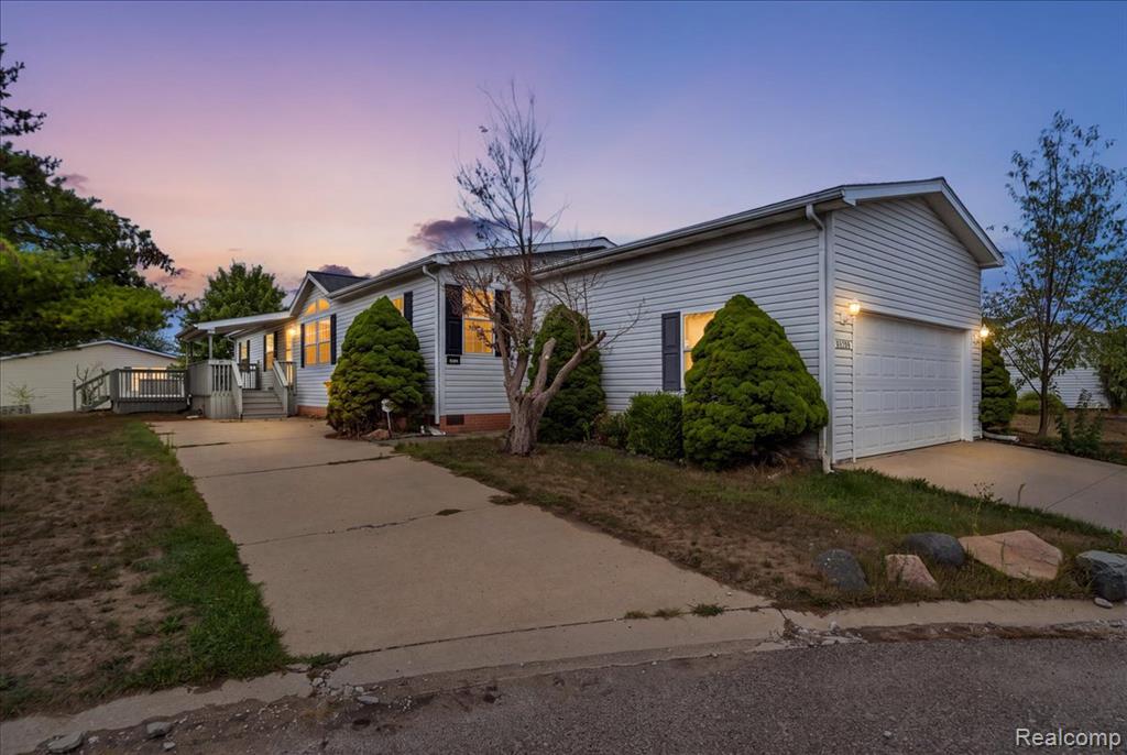 main property photo 0