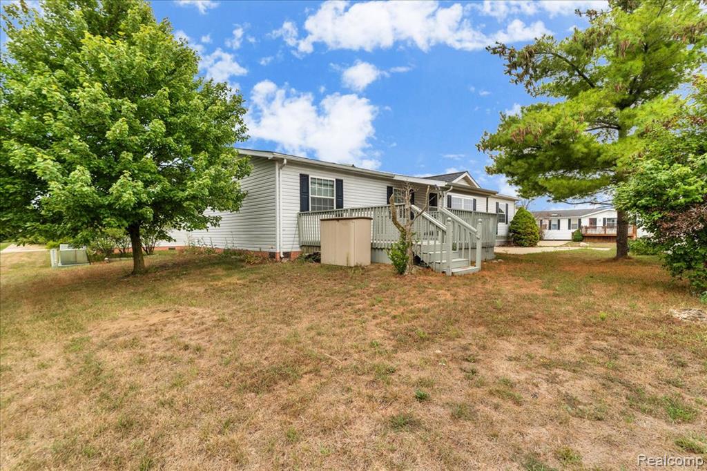main property photo 26