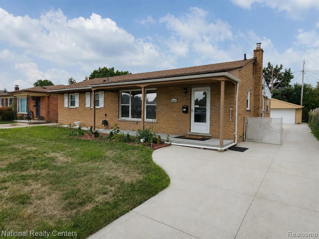 main property photo 1