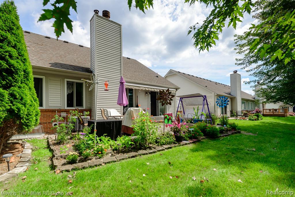 main property photo 45