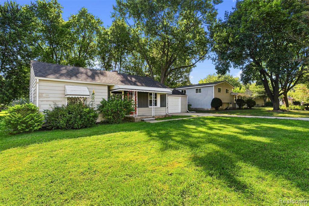 main property photo 3