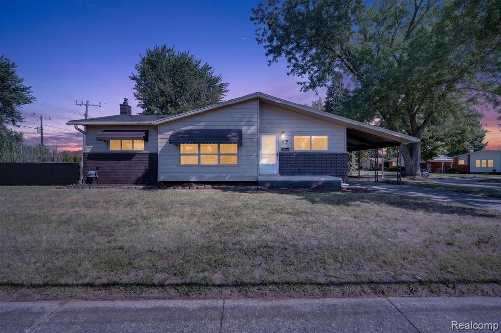 main property photo 21