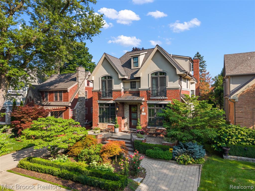 main property photo 36