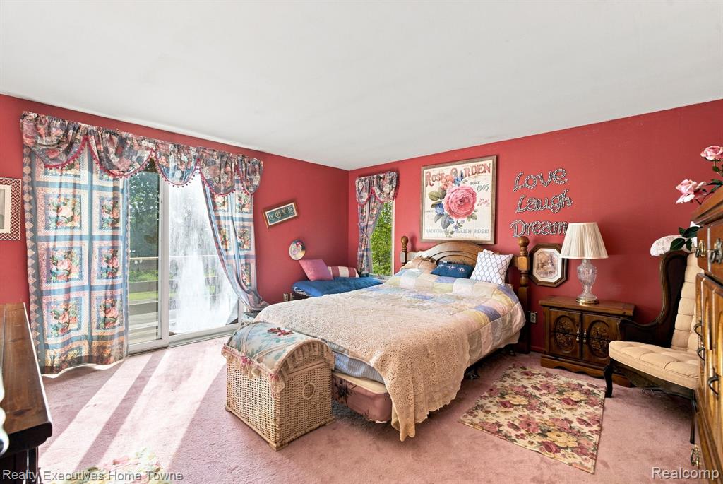 main property photo 48