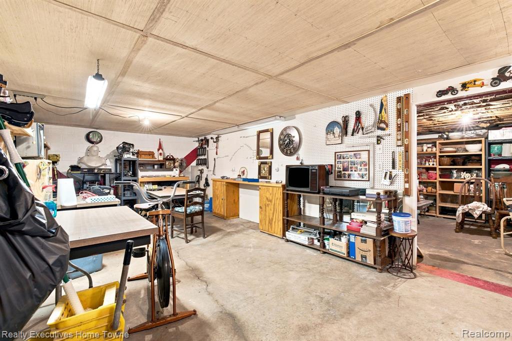 main property photo 53