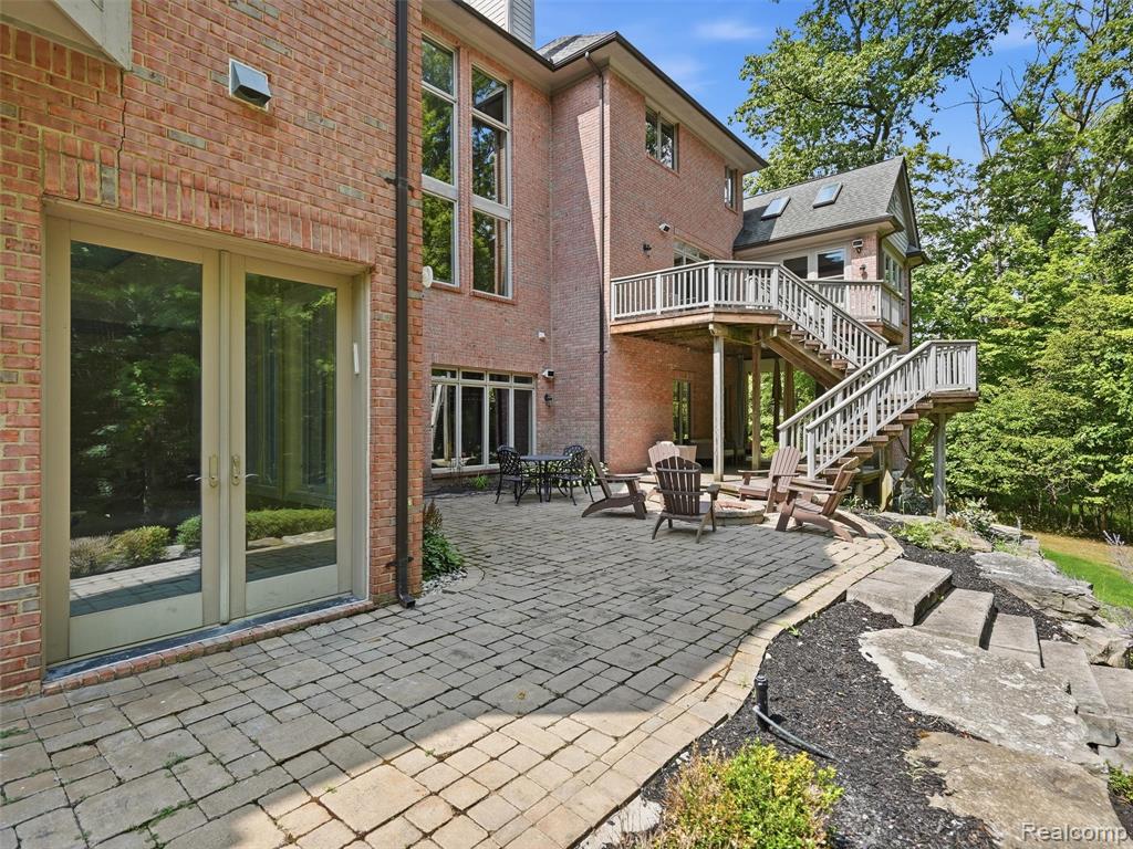 main property photo 64