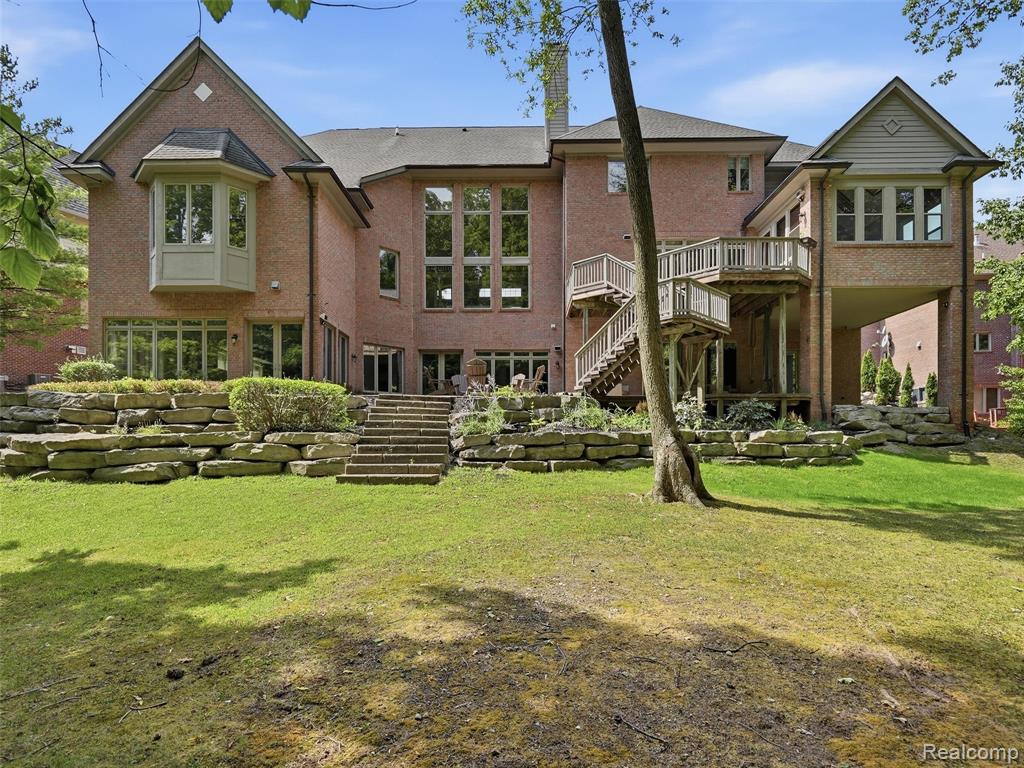 main property photo 67