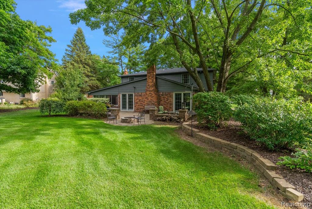 main property photo 51