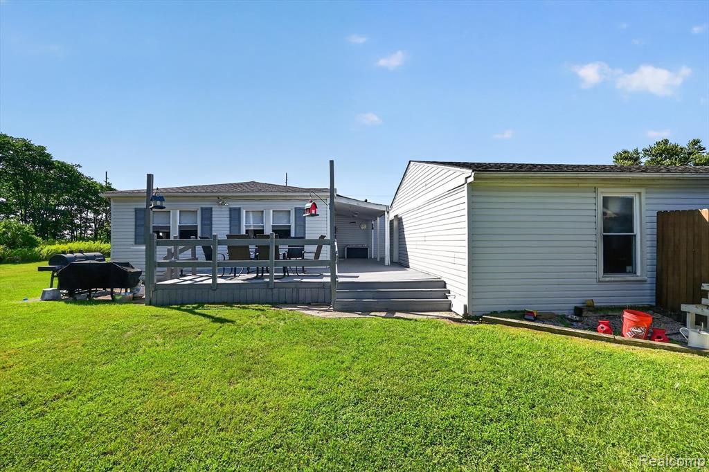 main property photo 33