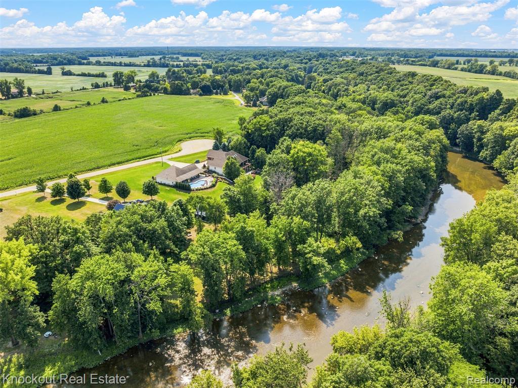 main property photo 57