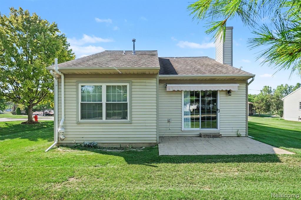 main property photo 23