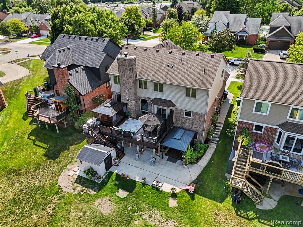 main property photo 73