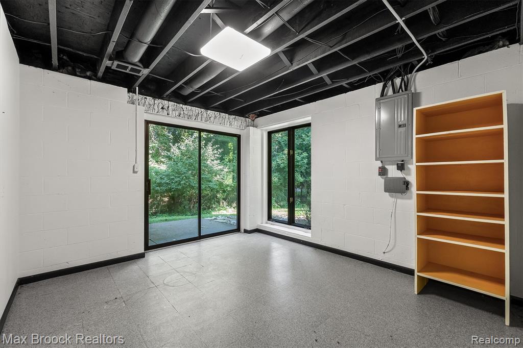 main property photo 55