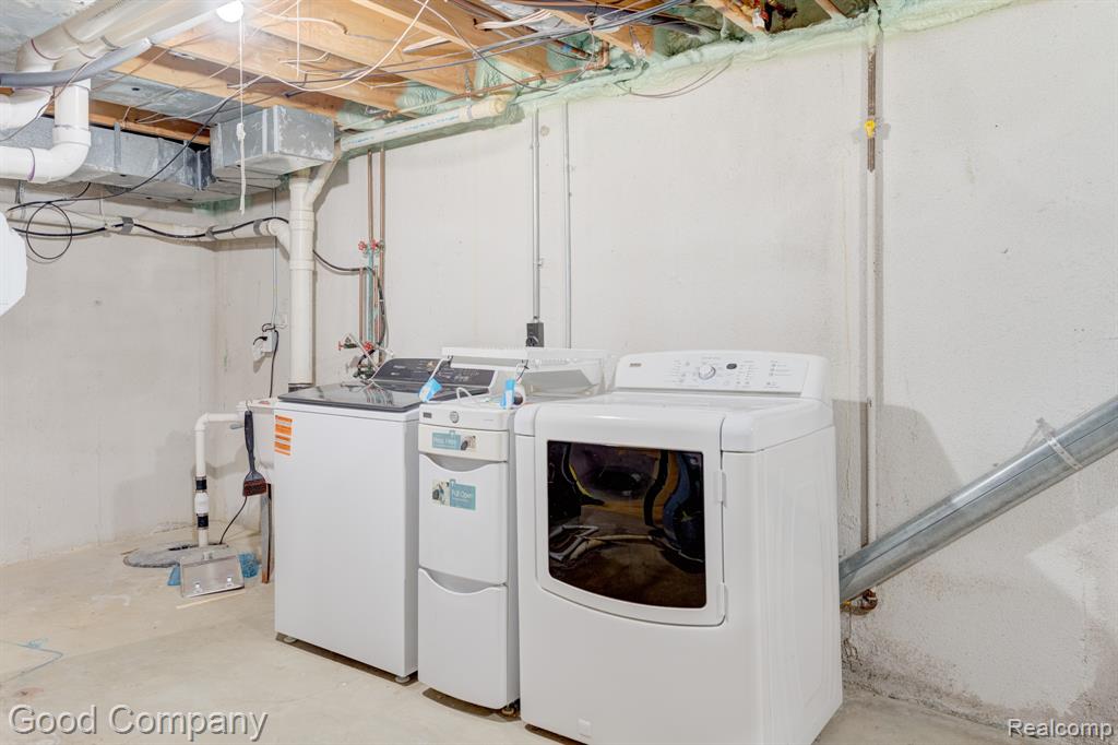main property photo 58