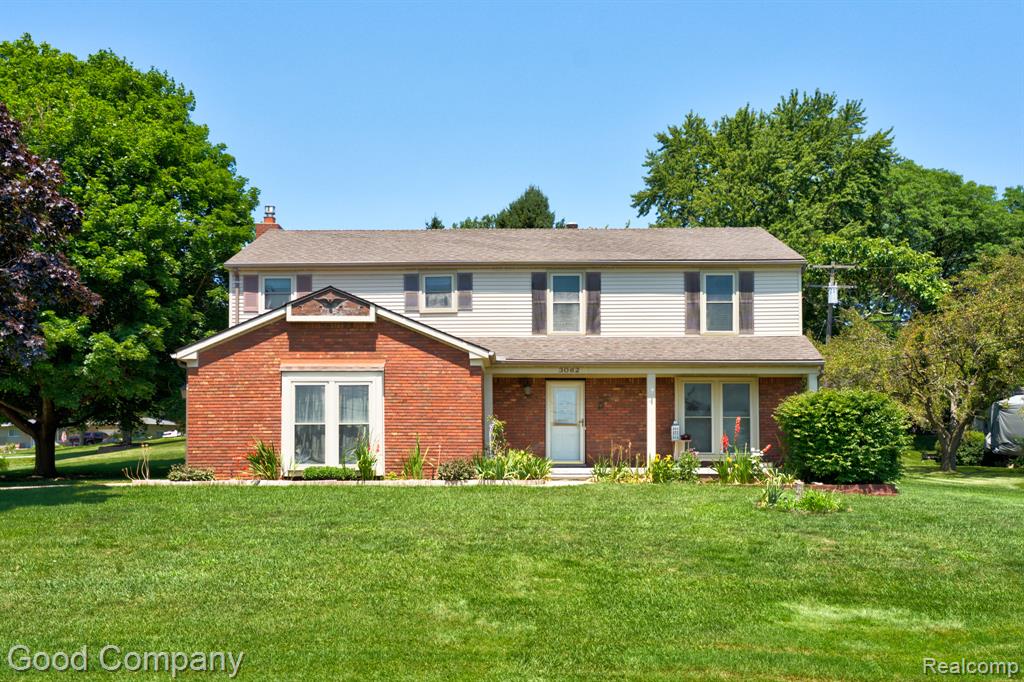main property photo 68