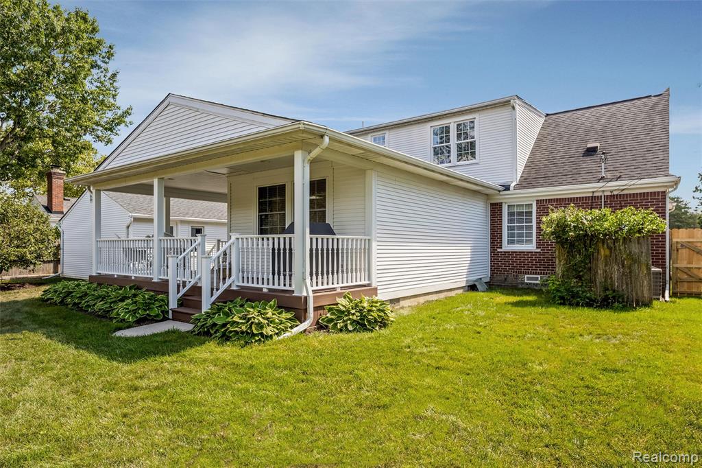 main property photo 26