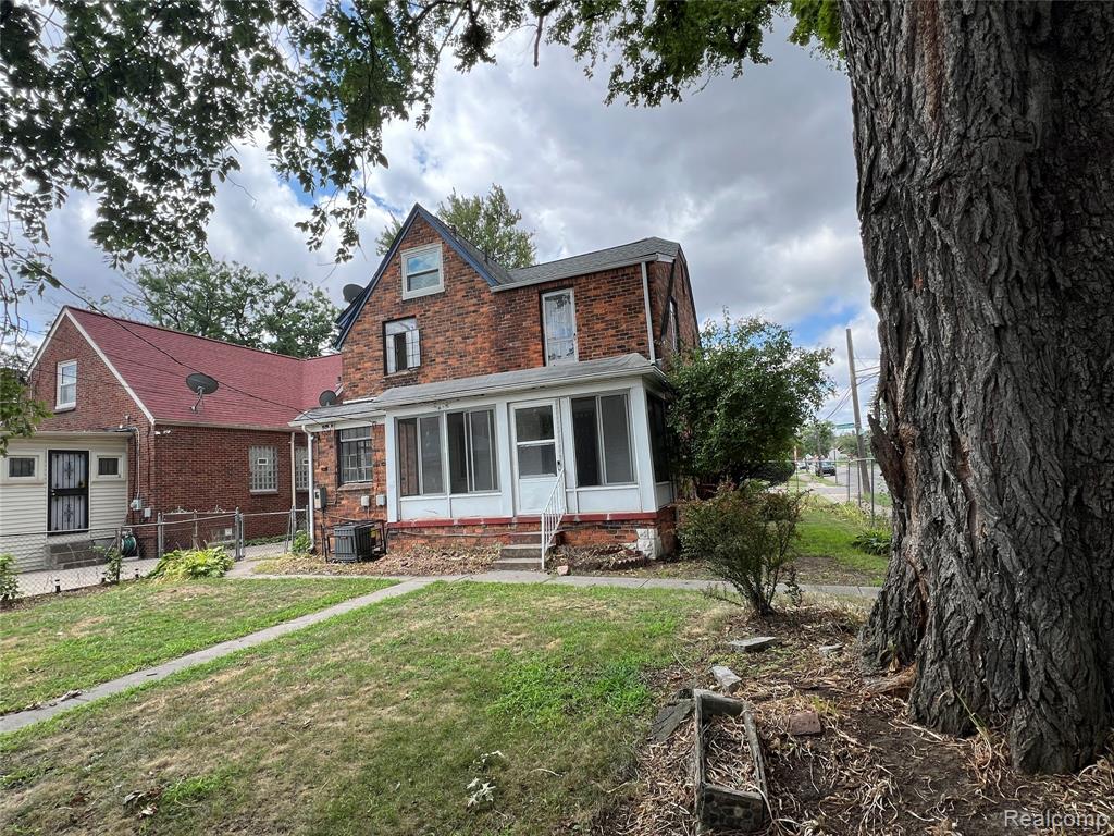 main property photo 21