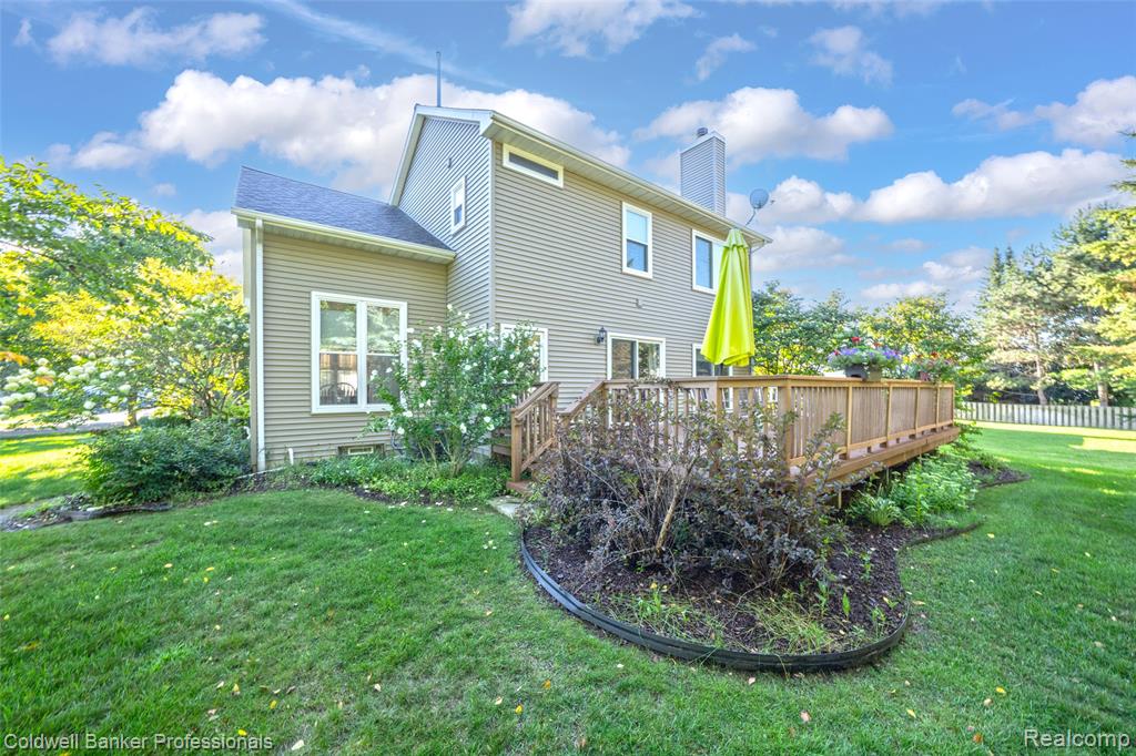 main property photo 37