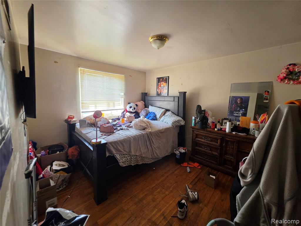 main property photo 16