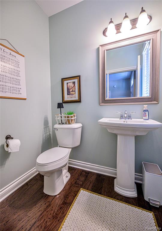 main property photo 12