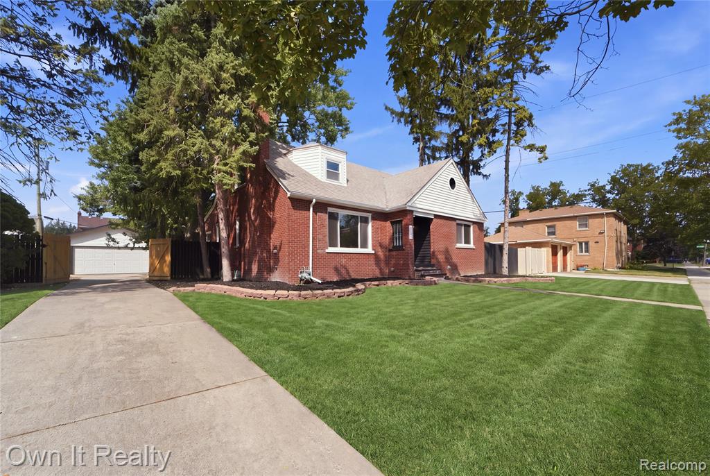 main property photo 2