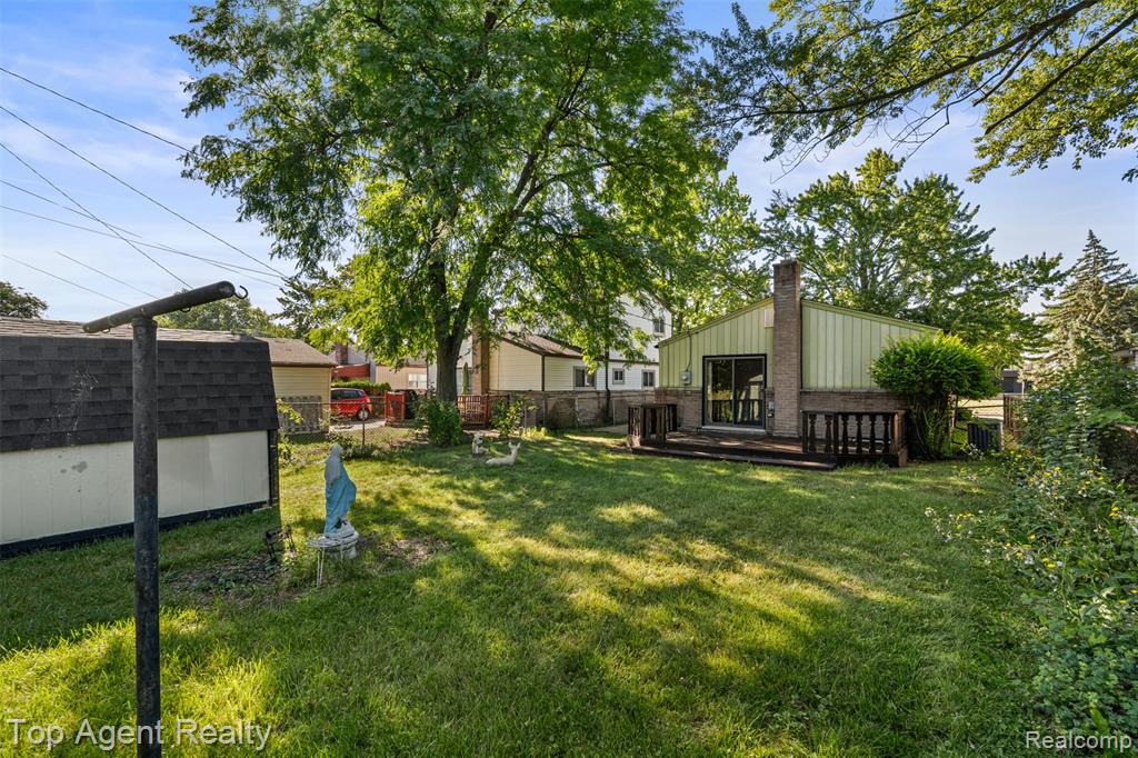 main property photo 26