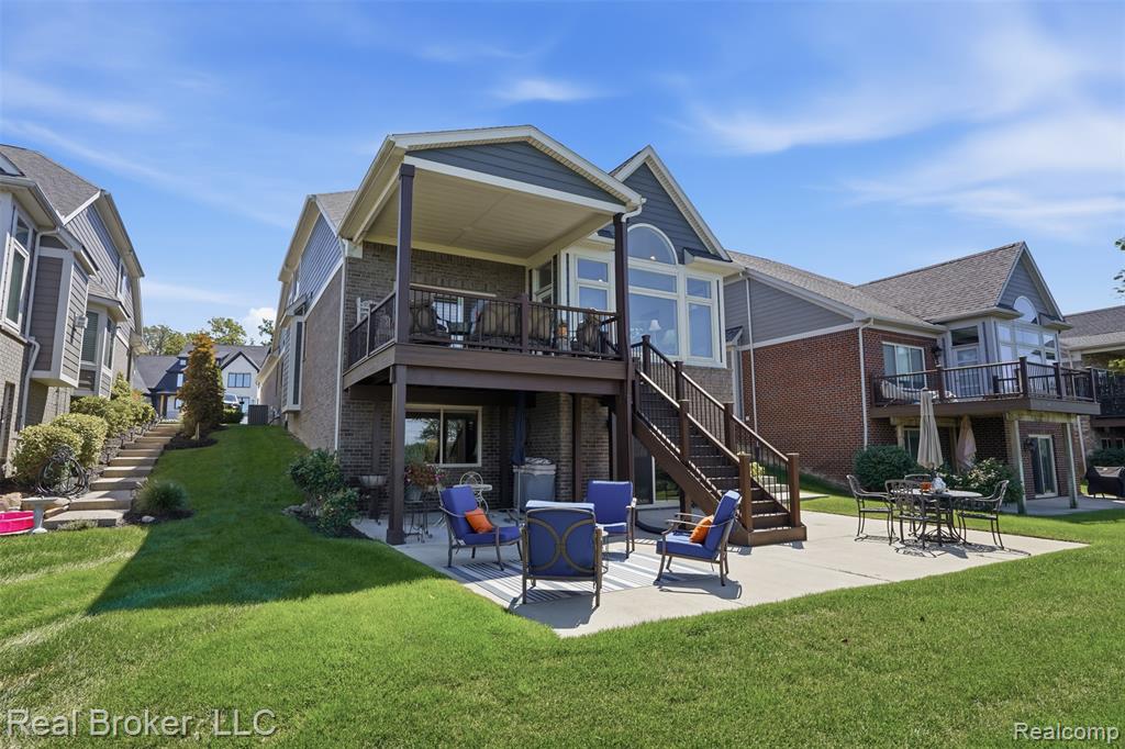 main property photo 45