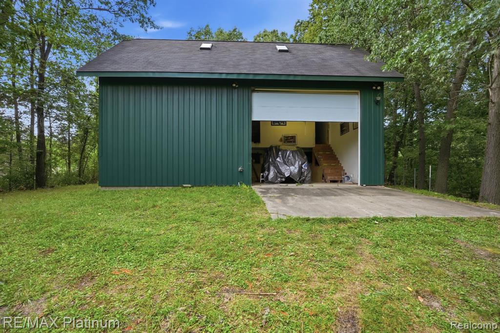 main property photo 51