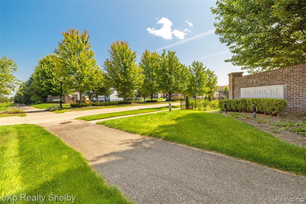 main property photo 68