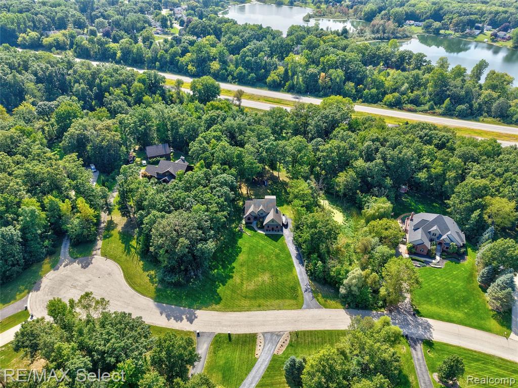 main property photo 59