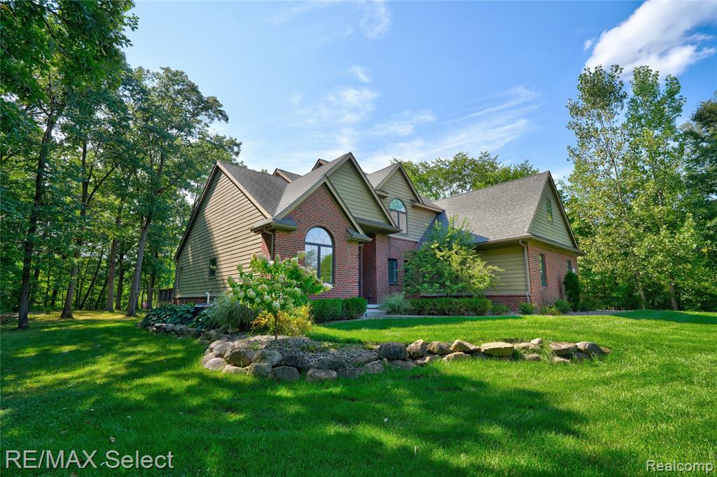 main property photo 60